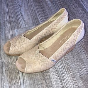 TOMS wedge peep toe, women’s 8